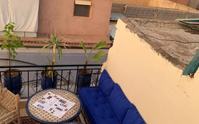 Hostel BE 20