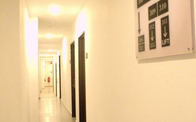 Hotel Cheqinn
