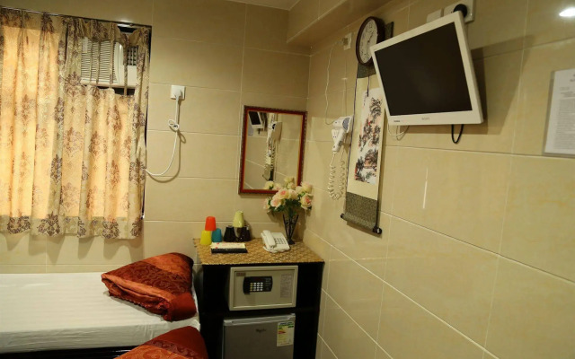 Euro Hostel