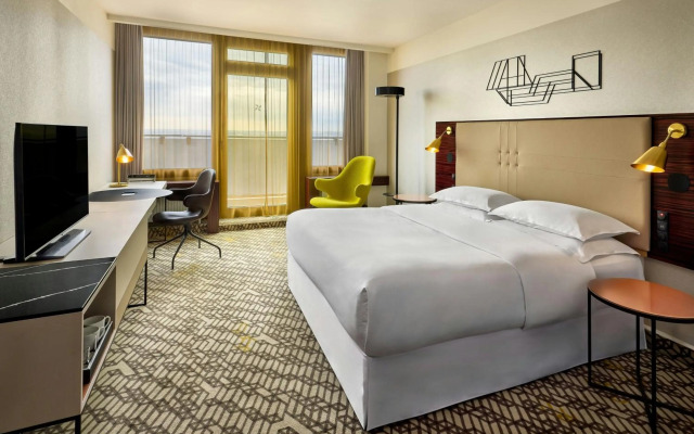 Four Points by Sheraton Munich Arabellapark