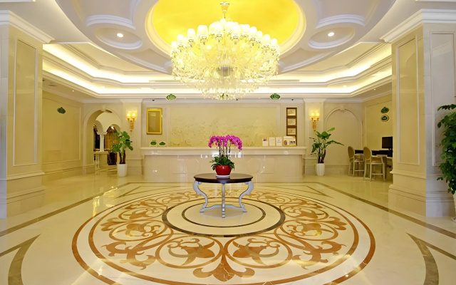 Vienna Shanghai Waigaoqiao Free Trade Zone – Lobby – Shanghai