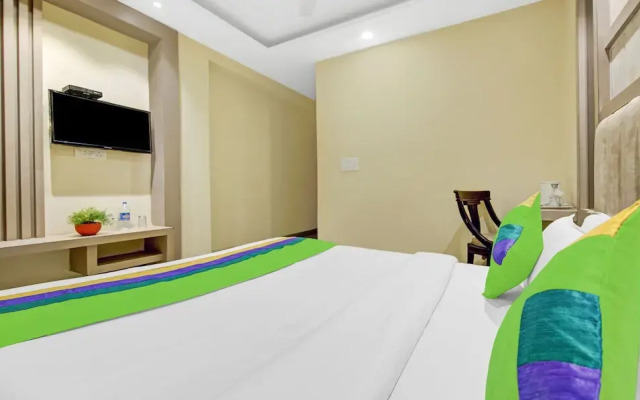 Itsy Hotels Amrita Raghunath Bazaar Jammu