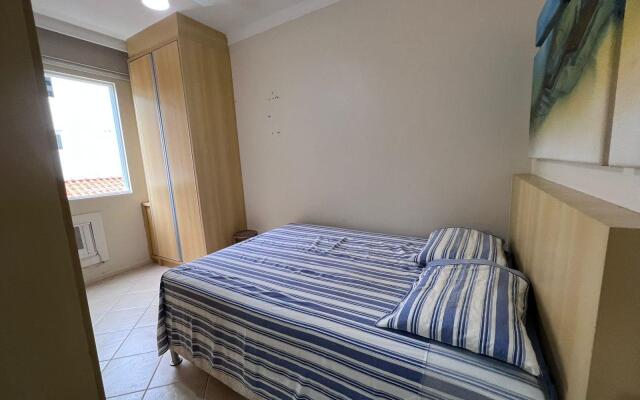 Lindo Apto a 100m da Praia de Jurere Crj101