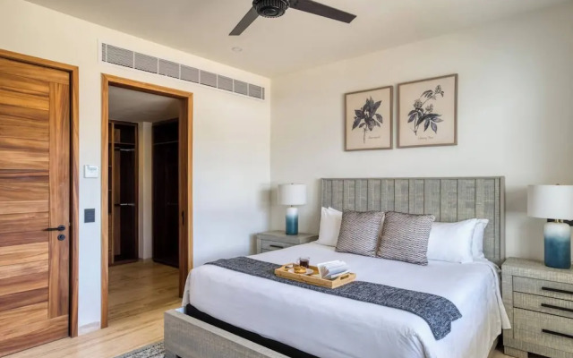 Apt #9, #10, #11, #12 gpo 20 pax