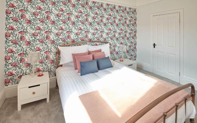 Host Stay Sea Breeze