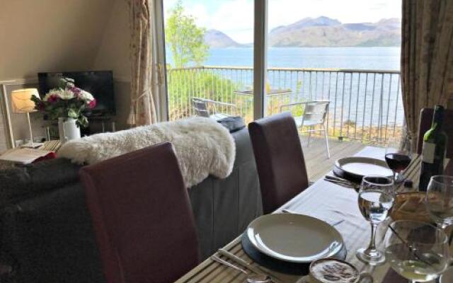 Loch Linnhe Waterfront Lodges