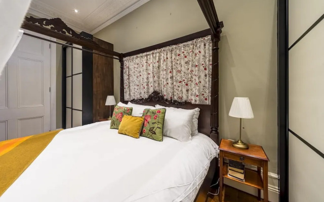 The Regency Studio 82cathedral