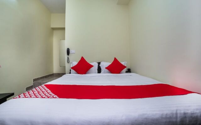 OYO 23682 City Lodge