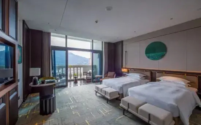 Howard Johnson Maitreya Plaza Xikou