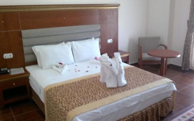 Yay Grand Hotel