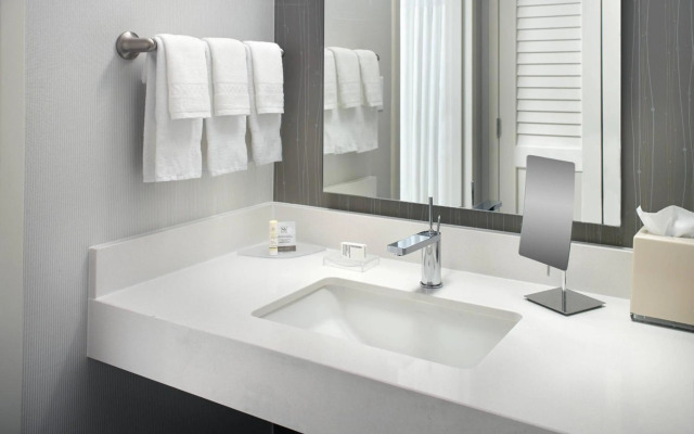 Courtyard by Marriott Greenville Haywood Mall