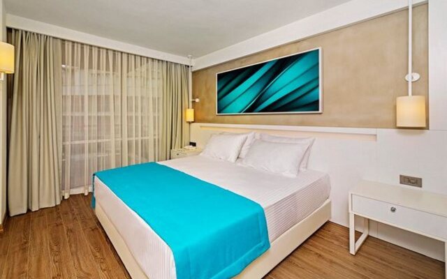 Poseidon Hotel - Adults Only