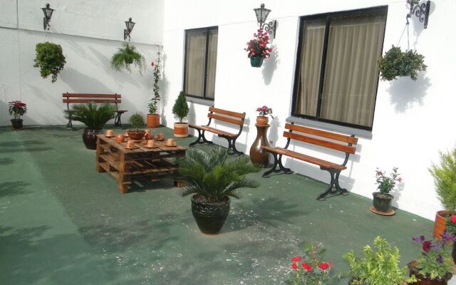 Hotel LEF