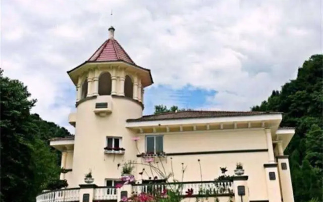 Pengzhou Anlan Holiday Manor