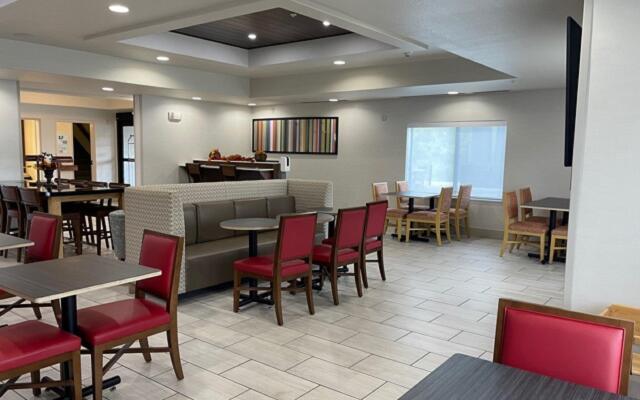 Holiday Inn Express Hotel & Suites Lewisburg by IHG