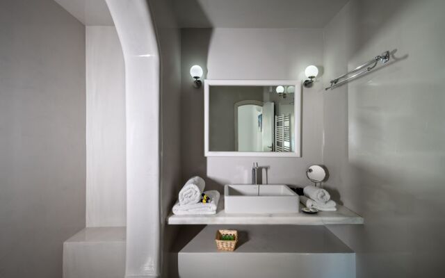 Anema Boutique Hotel & Villas Santorini