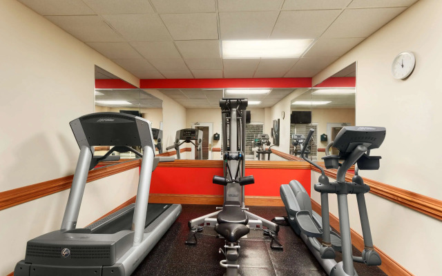 Country Inn & Suites by Radisson, Tifton, GA