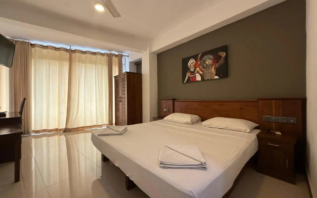 No. 11 Residence