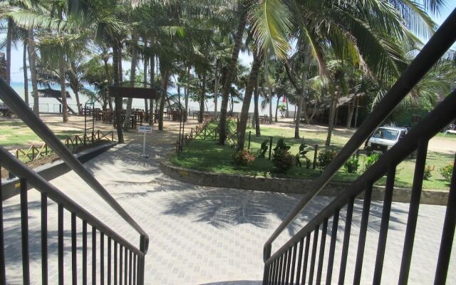 Sand Bank Hotel & Restaurant