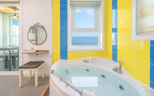 Samcheok Kara Spa Pension