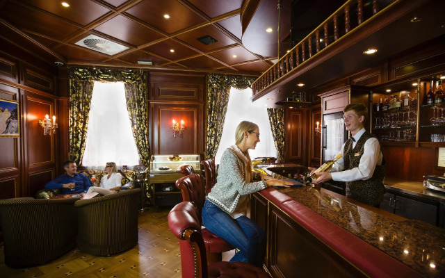 Luxury Family Hotel Royal Palace