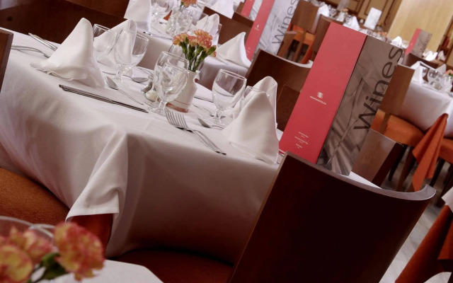 Hotel Clumba