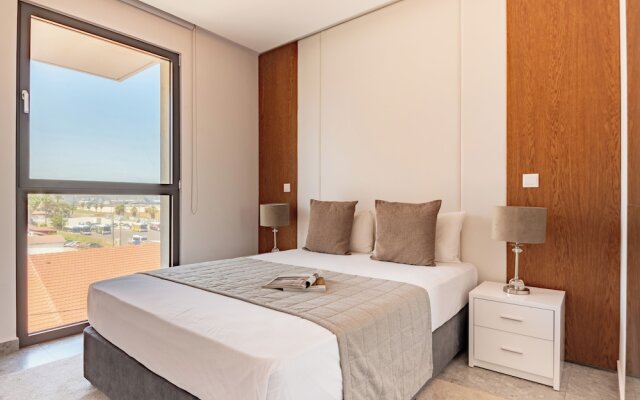 Sanders Gaia Bright 2 Bdr Apt With Sea View