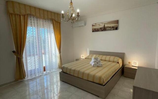 LOREN HOUSE, relaxing location with seaview