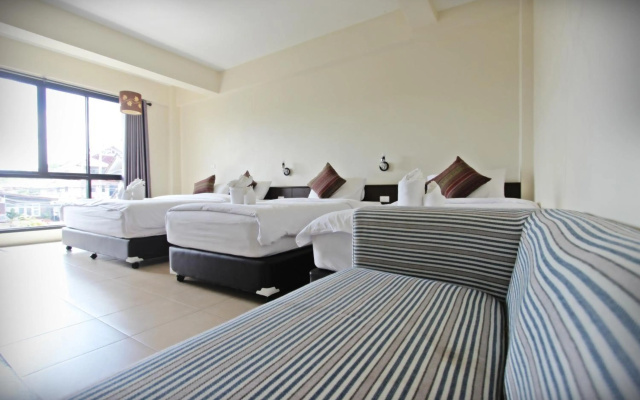 Baan Pordeedin – Guest Rooms – Chiang Rai