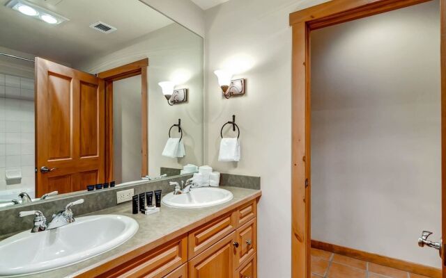 Expedition Station 8609