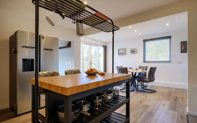 Paddock House