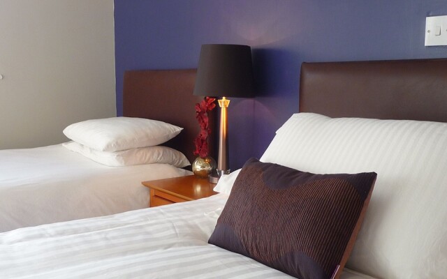 Willow Barn Hotel & Restaurant