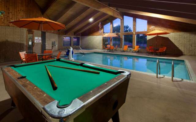 AmericInn by Wyndham Iron River