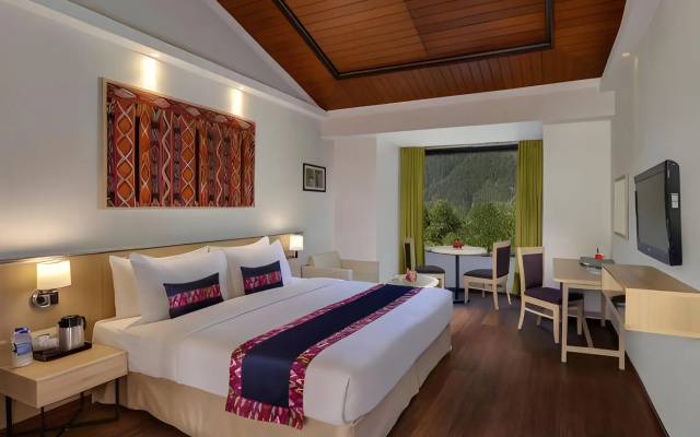 Sterling Manali