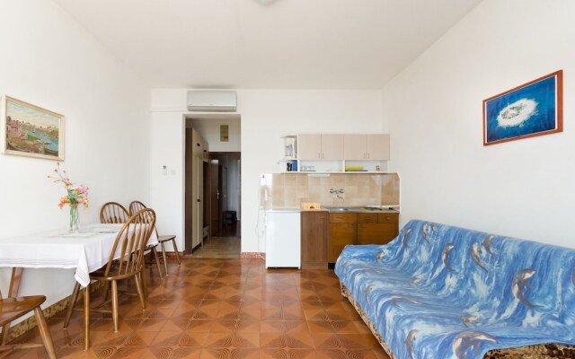 Apartments Laura