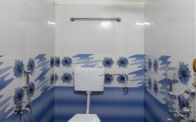 Sonika Grand by OYO Rooms