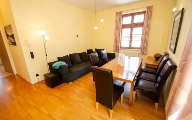 Post Residence Apartments