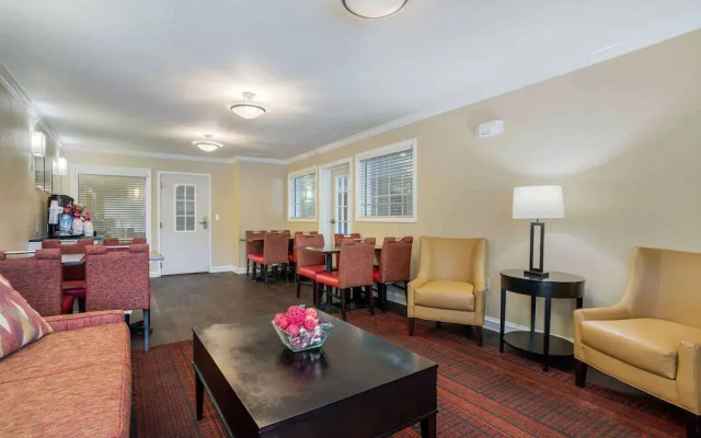 Extended Stay America Hotel Memphis - Poplar Avenue