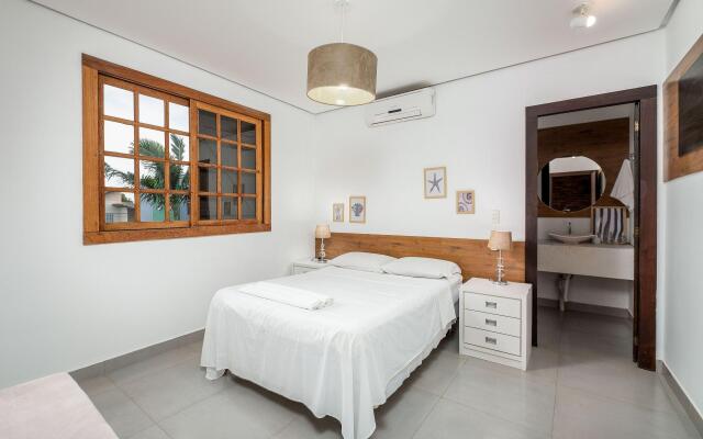 Casa rústica c/piscina, apenas famílias TLS901