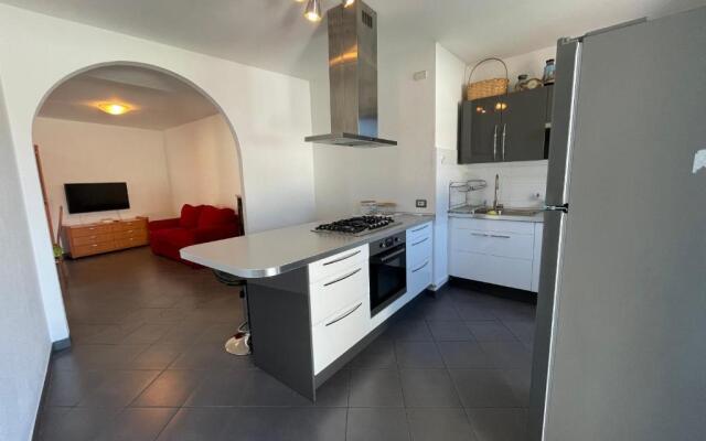 Modern apartment in Sorico - Larihome A10