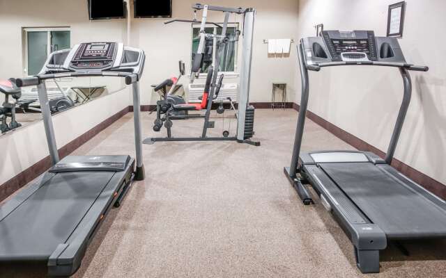 Super 8 by Wyndham Brenham TX