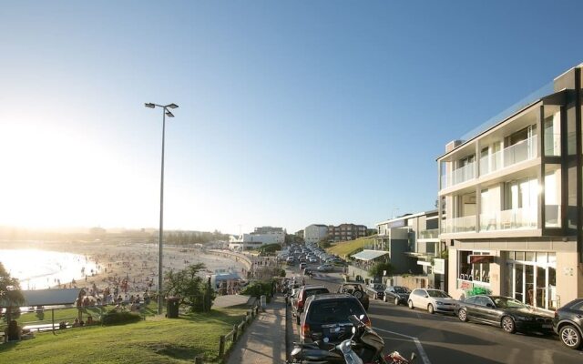 Bondi Vista Beachfront Apartment