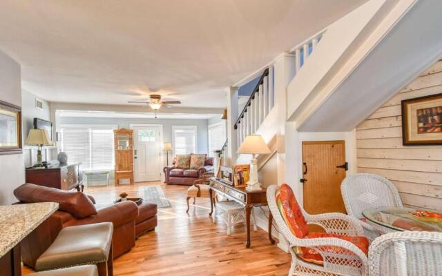 1 Fletcher Ln