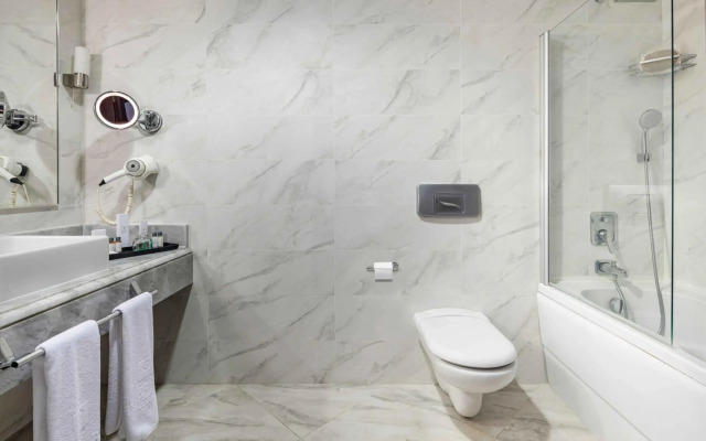 Celik Palace Hotel Convention Center & Thermal SPA