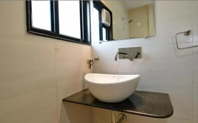 Smriti Star Hotel by OYO Rooms