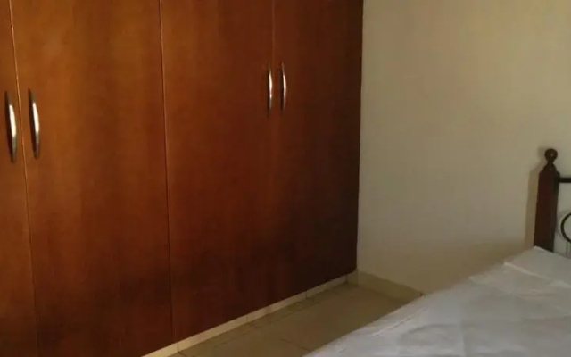 Alexandria Court Apartment No. 5