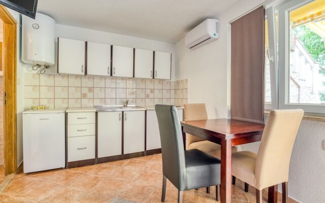 Secluded Holiday Home in Lovran With Garden