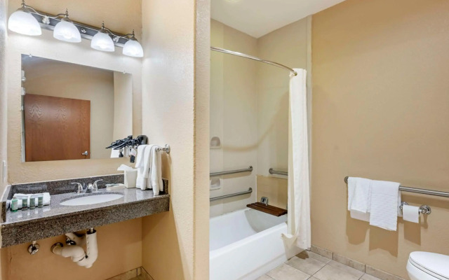 Best Western Lubbock West Inn & Suites