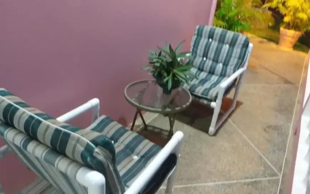 Top Ranking Guesthouse
