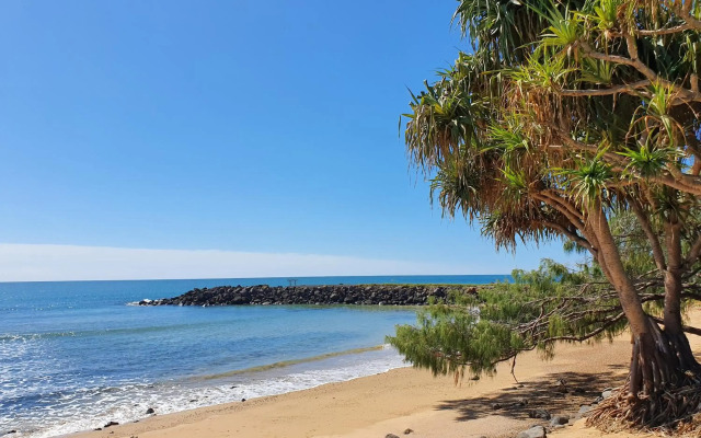 Koola Beach Apartments Bargara